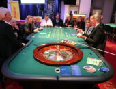 Mitglieder des PresseClubs zu Gast in der Spielbank Bad Wiessee am 23. Oktober 2024. Roulette-Tisch. Foto: Staatliche Spielbank Bad Wiessee; Antje Singer.