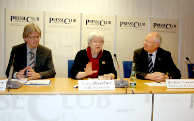 Michael Pausder, Pressesprecher der Vdk, Ulrike Mascher, VdK-Präsidentin und Ruthart Tresselt 